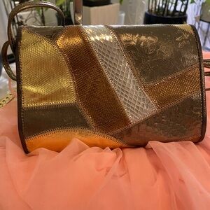 VINTAGE VARON CLUTCH